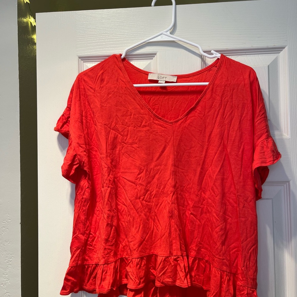 LOFT Women's Red V-Neck Top
